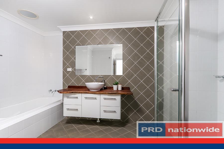 22 Baringa Road MORTDALE 11