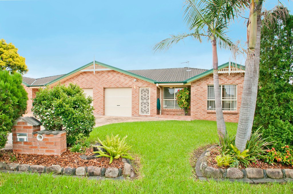 2/2 Barlyn Court HORSLEY 1