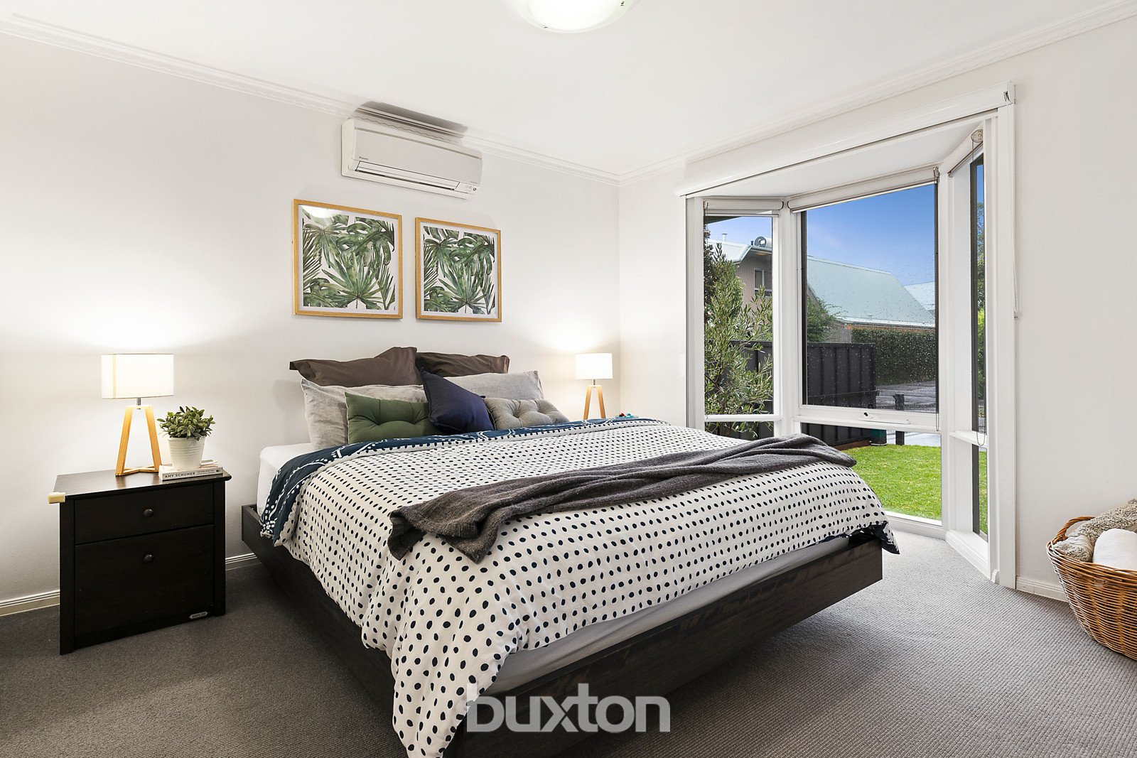 Gallery: 2/2 Bayview Crescent