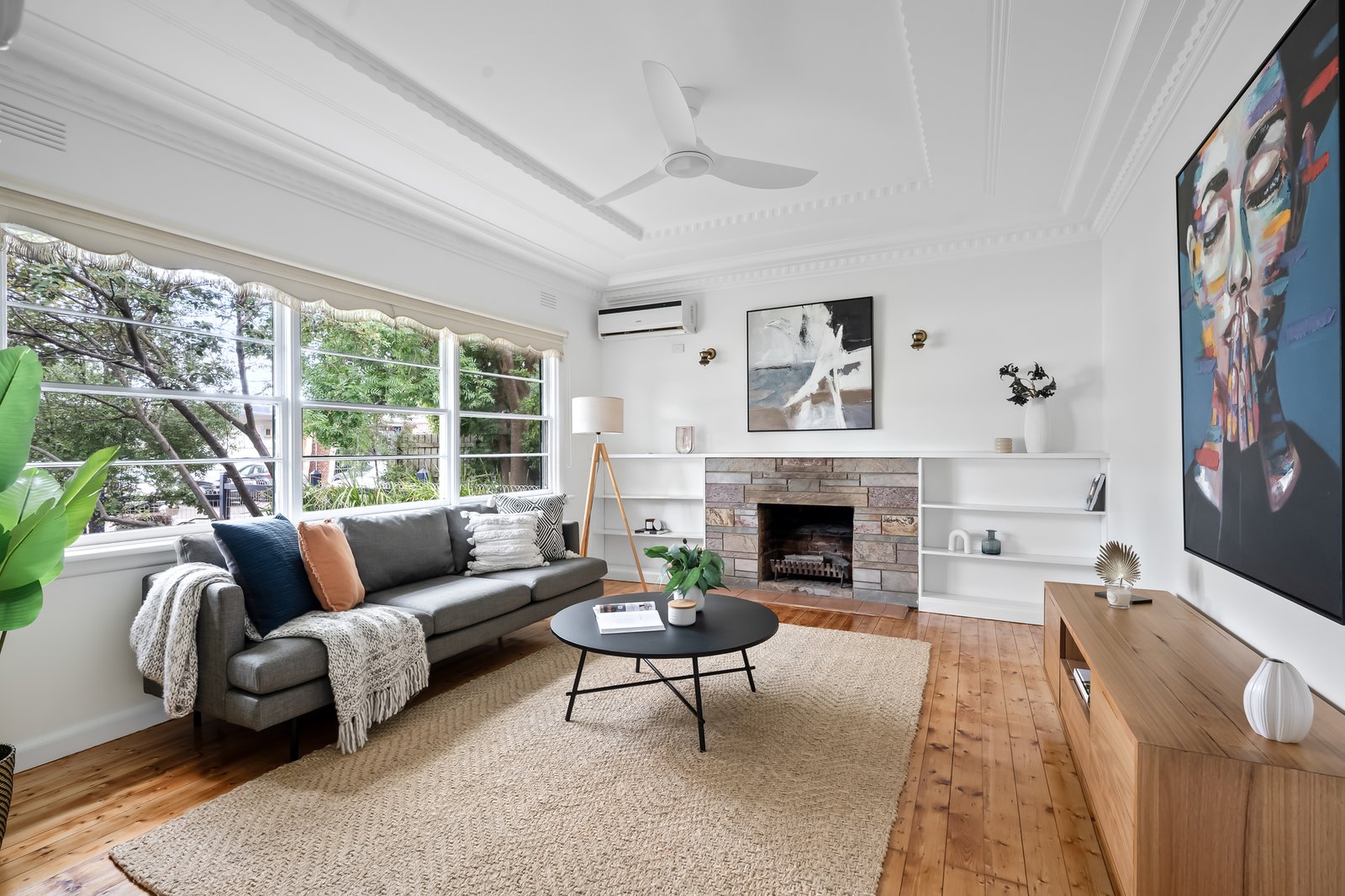 Real Estate and Property in 22 Beewar Street, Greensborough, VIC