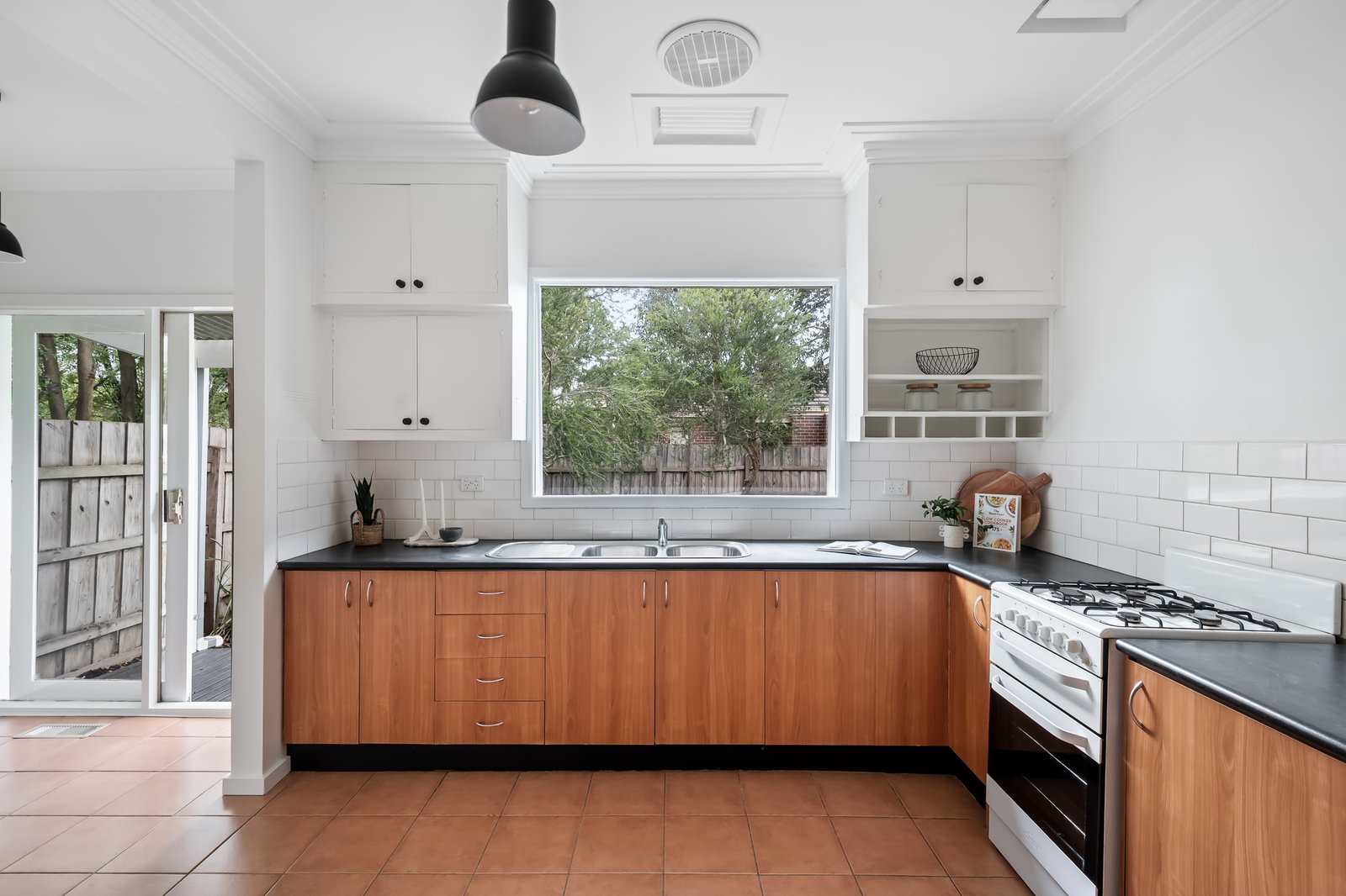 Real Estate and Property in 22 Beewar Street, Greensborough, VIC