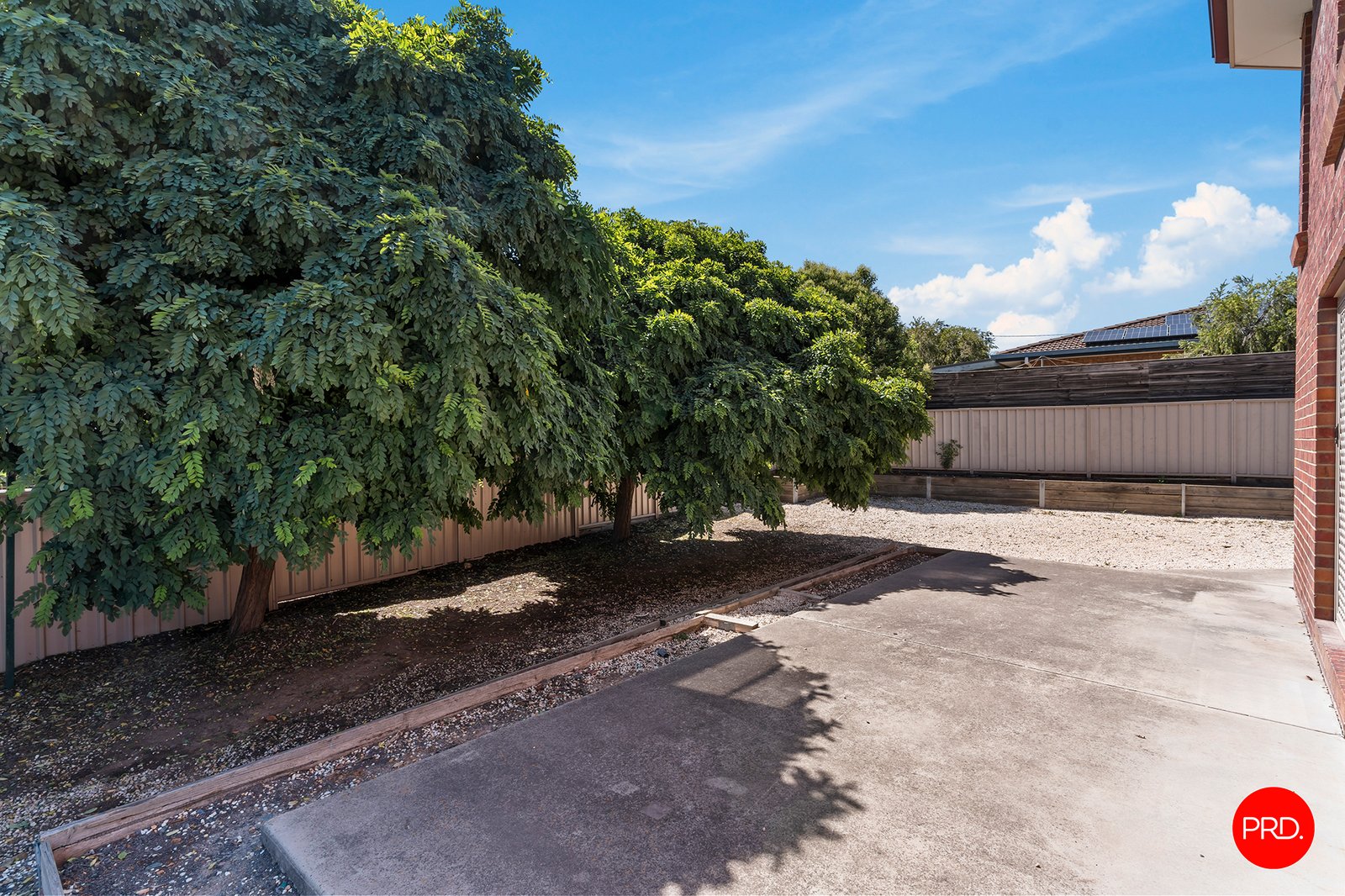 22 Bell Street IRONBARK 16