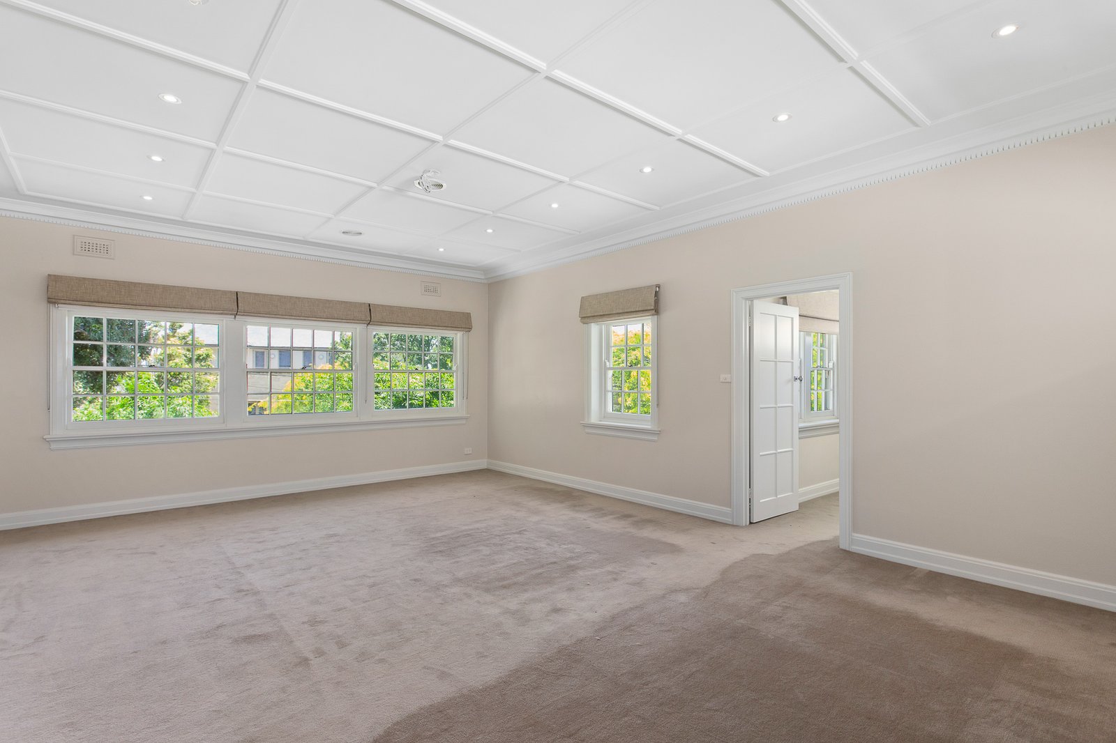 Gallery: 22 Birdwood Avenue