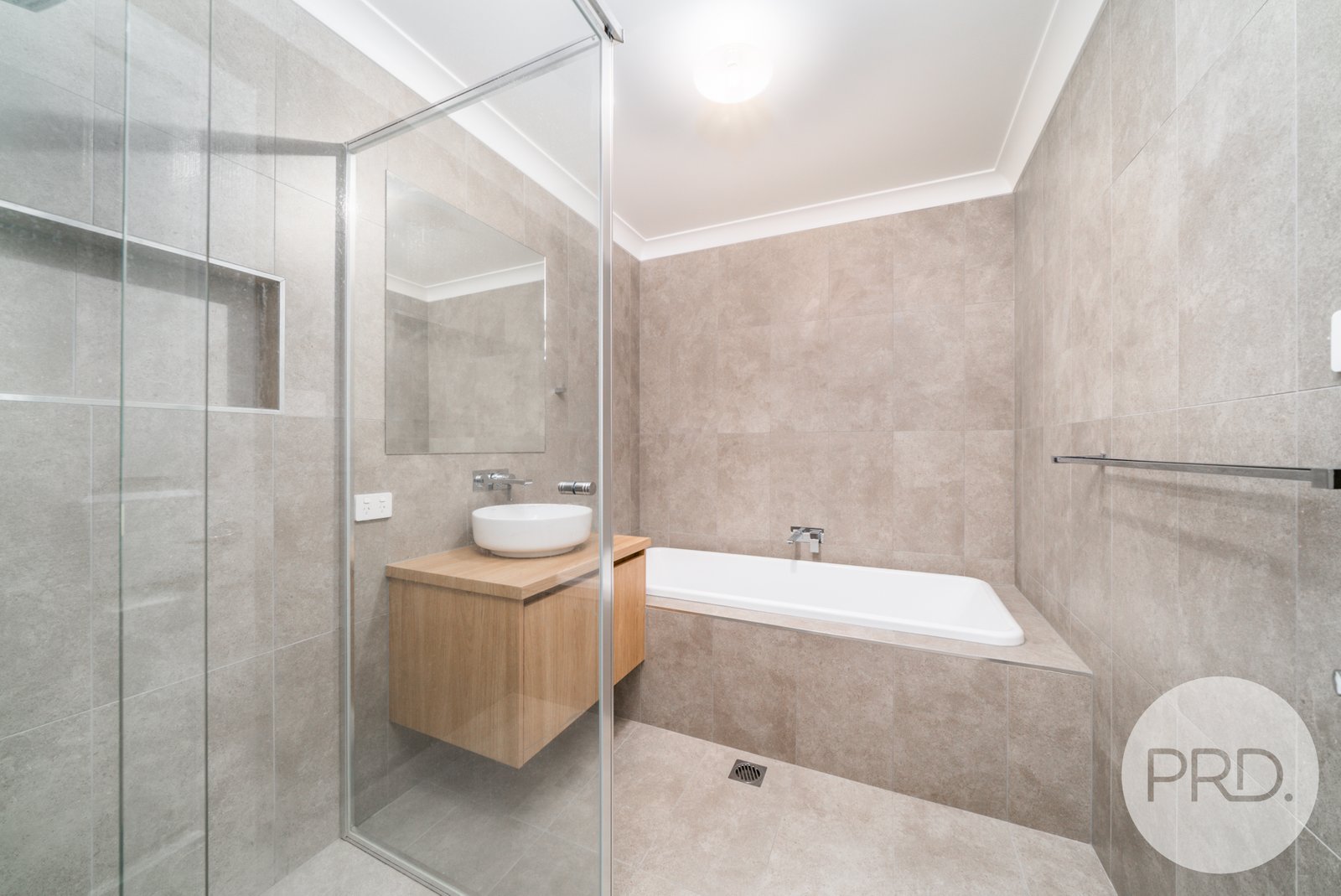 22 Bonner Street LLOYD 10