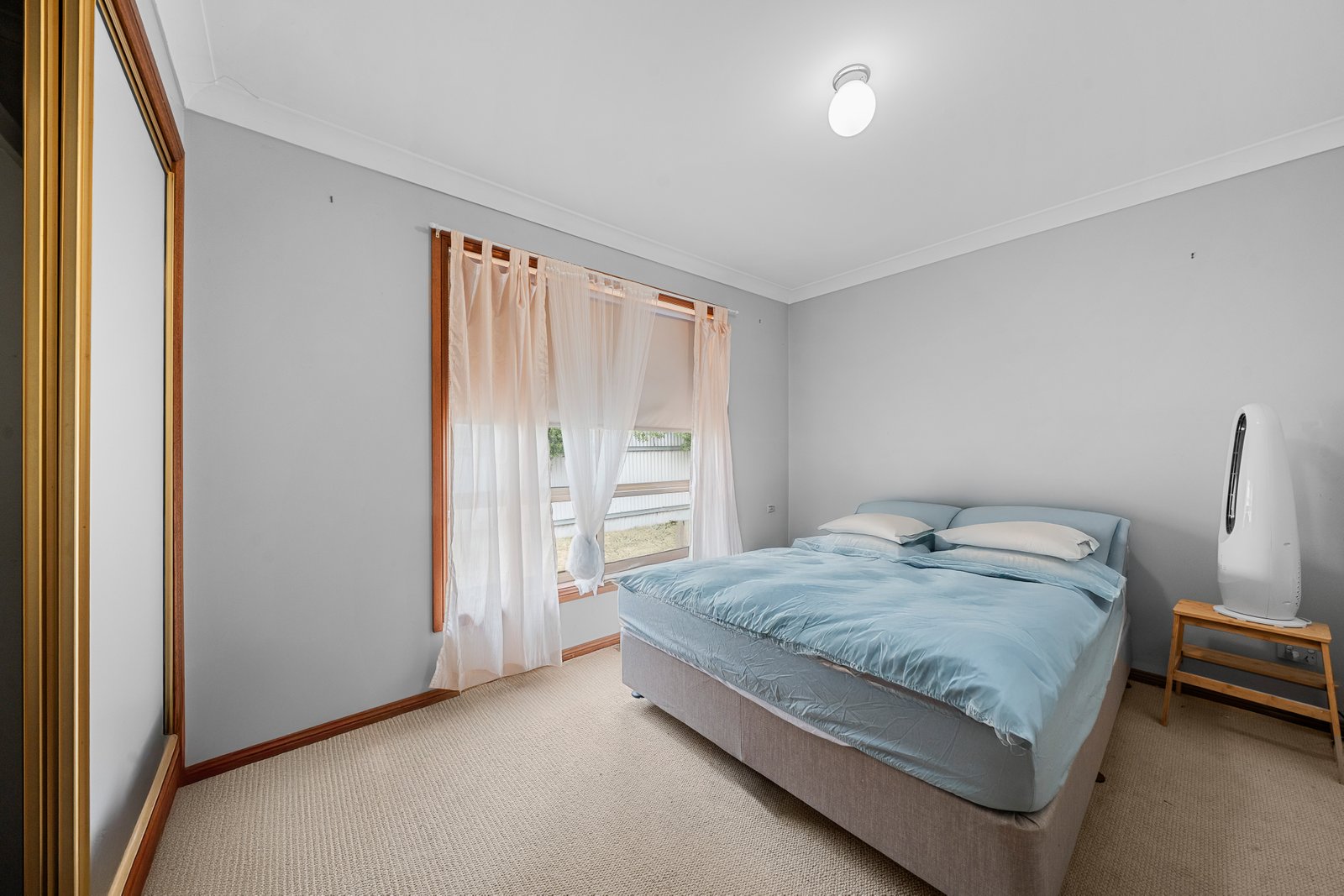 2/2 Borneo Place ASHMONT 4
