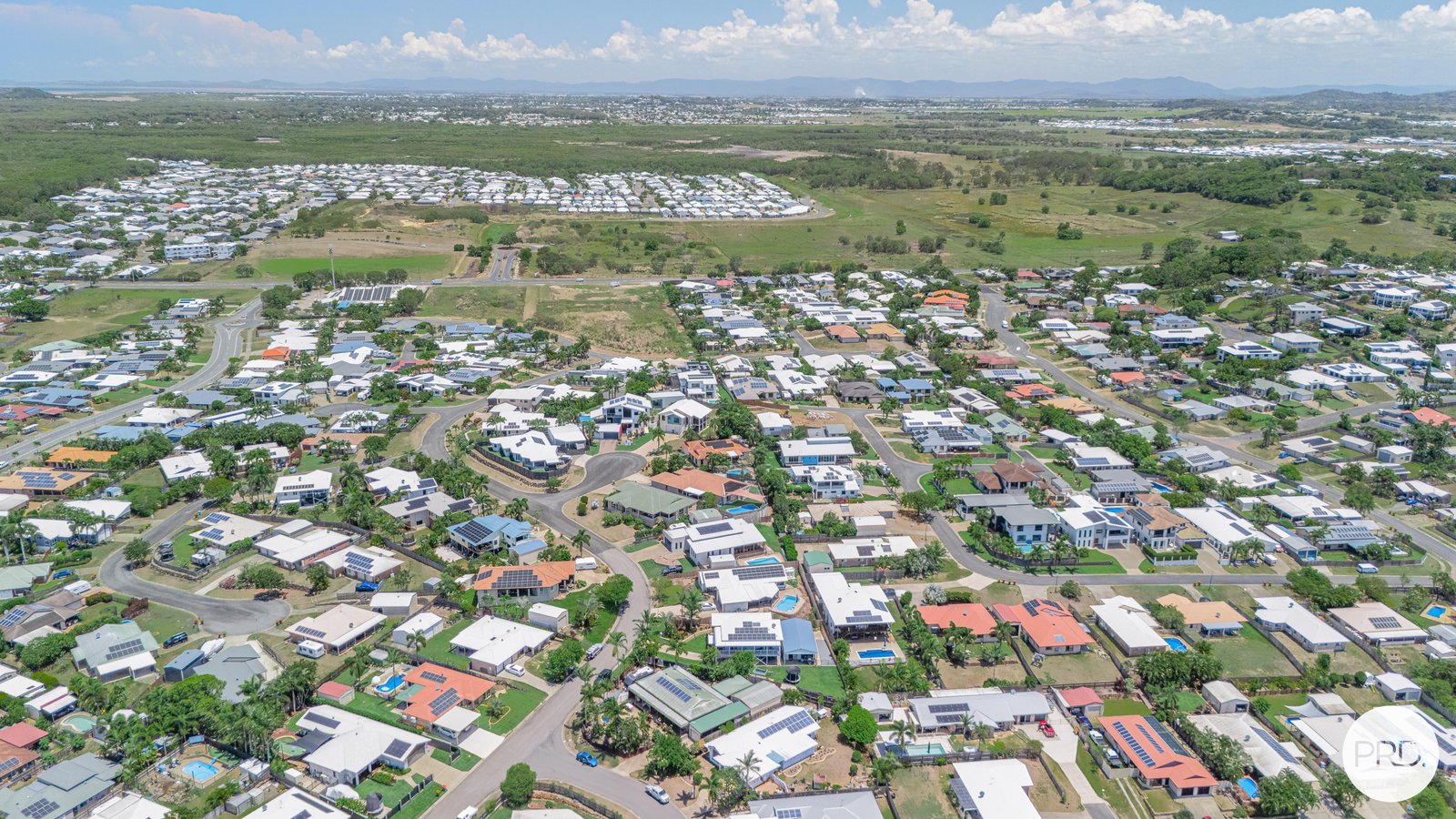 22 Botha Street BLACKS BEACH 27