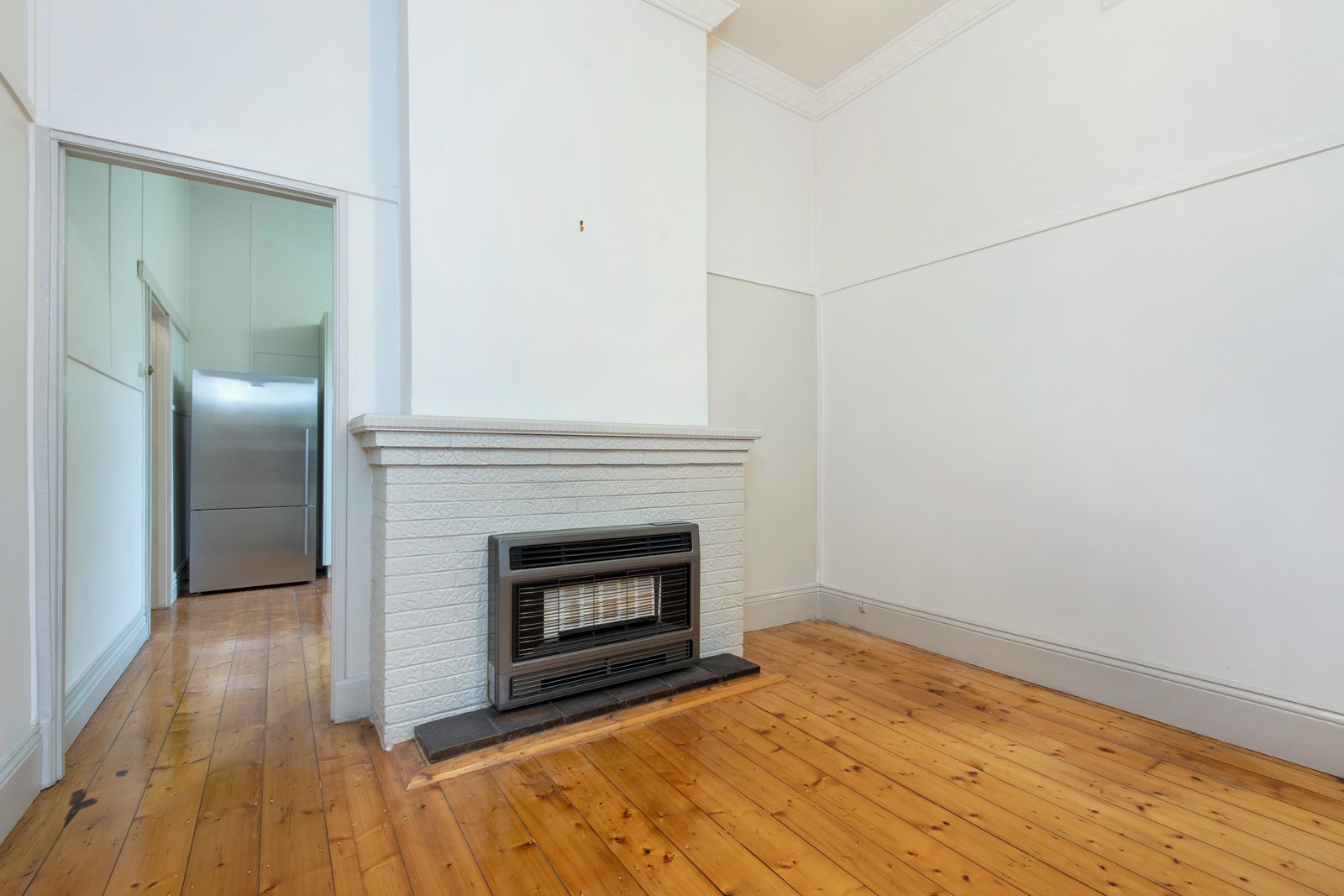 Gallery: 22 Bourke Crescent