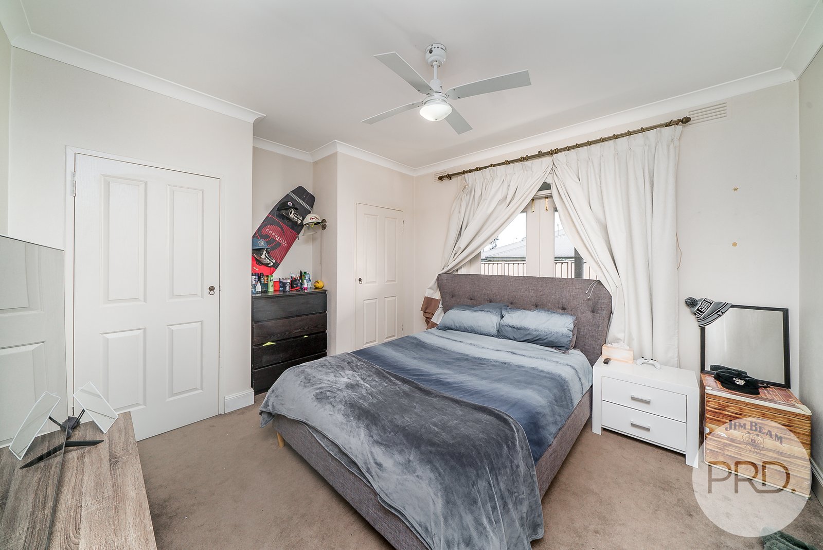22 Bradman Drive BOOROOMA 12