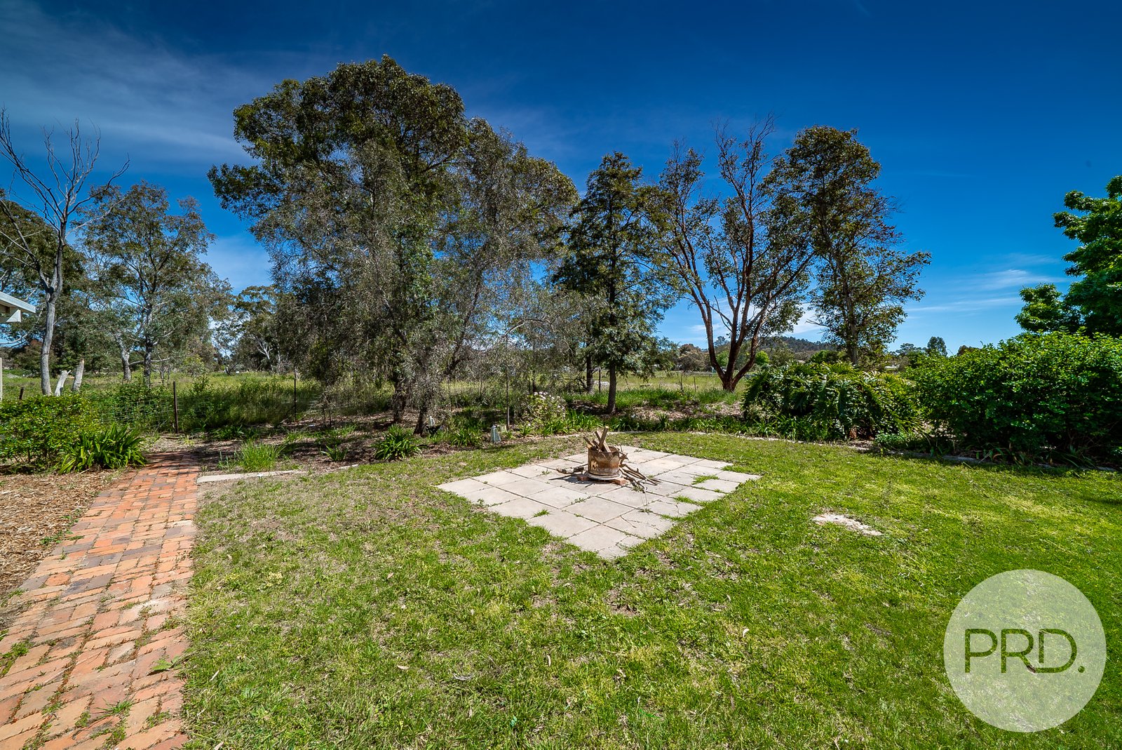 22 Bradman Drive BOOROOMA 16