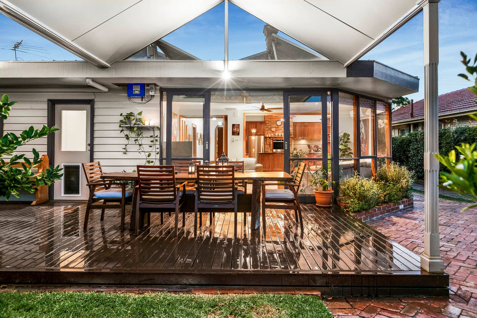 Real Estate and Property in 22 Brady Road, Bentleigh East, VIC