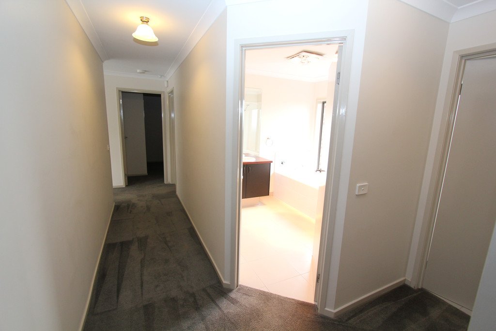 22 Brahman Drive DELACOMBE 11