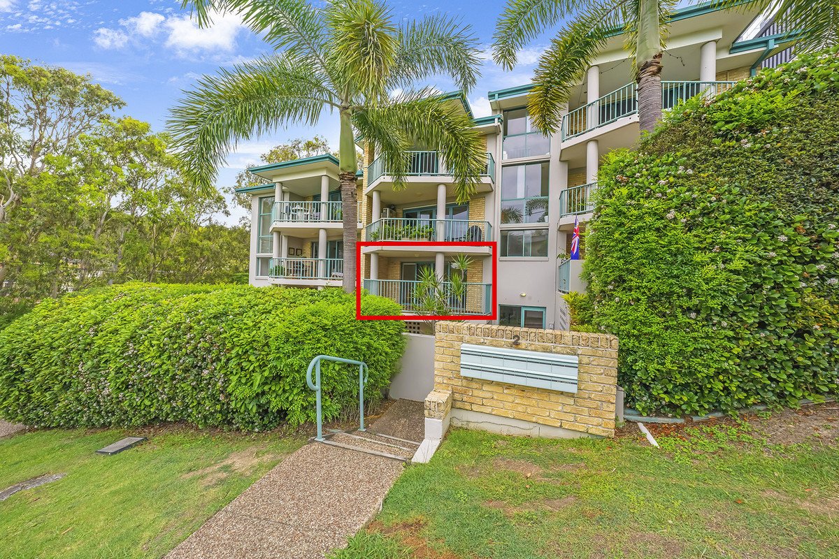 2/2 Brake Street Burleigh Heads 1