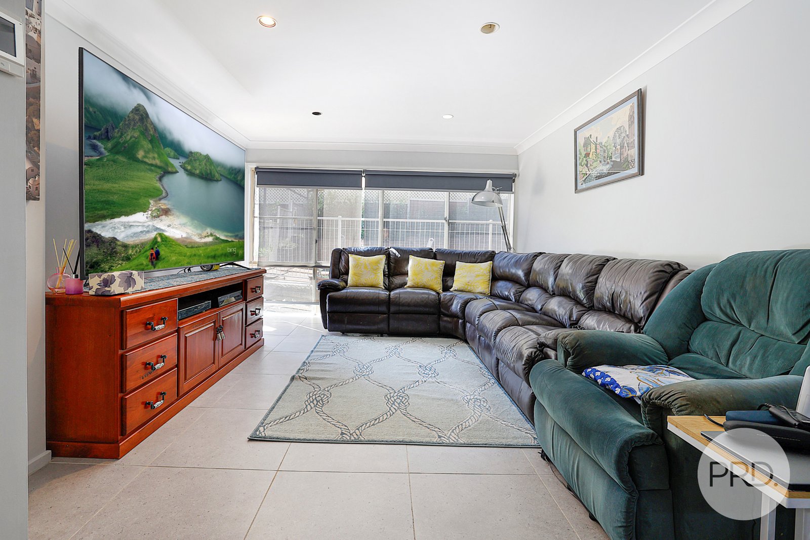 22 Brolga Way TAMWORTH 7