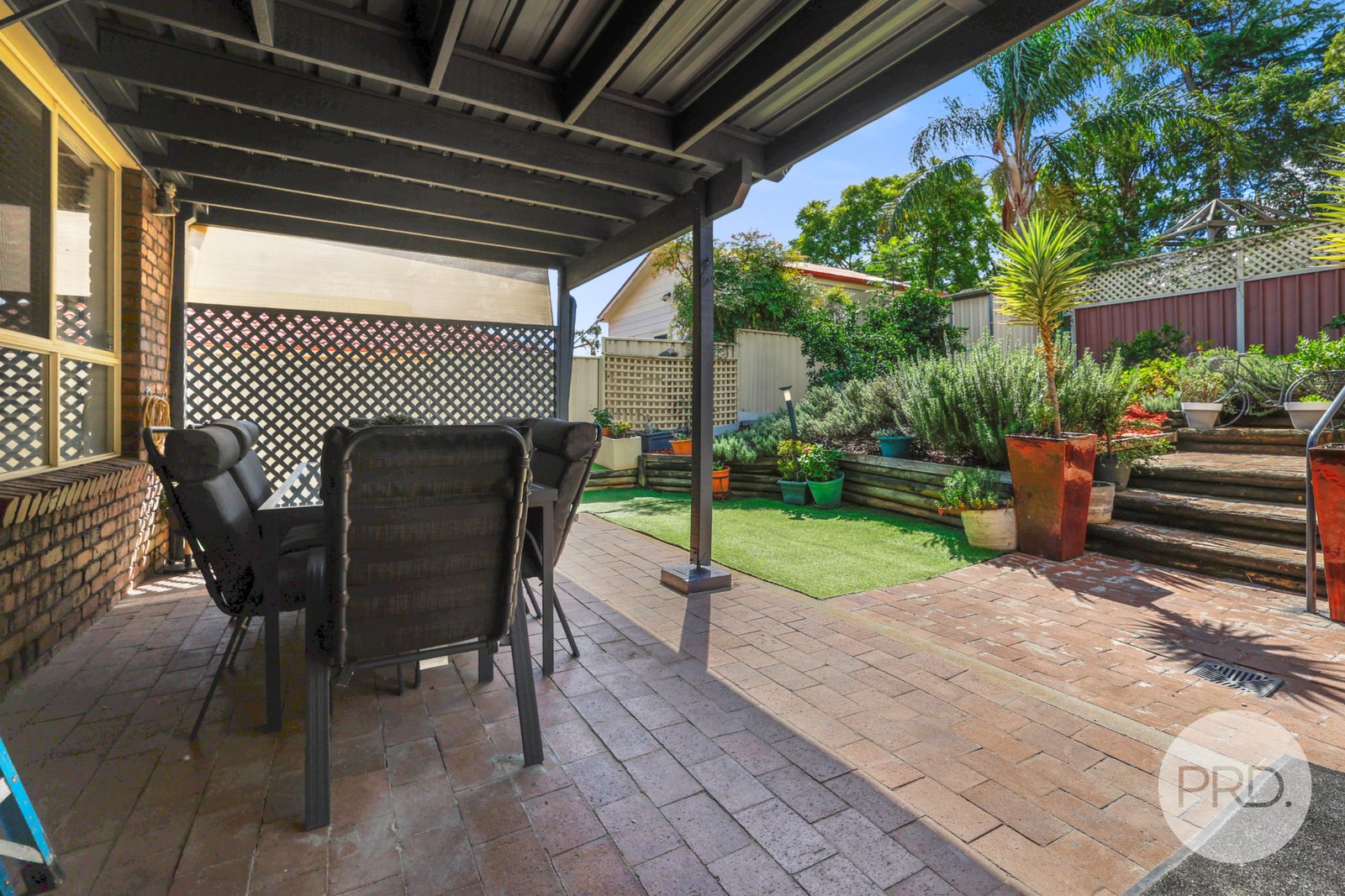 22 Brolga Way TAMWORTH 18