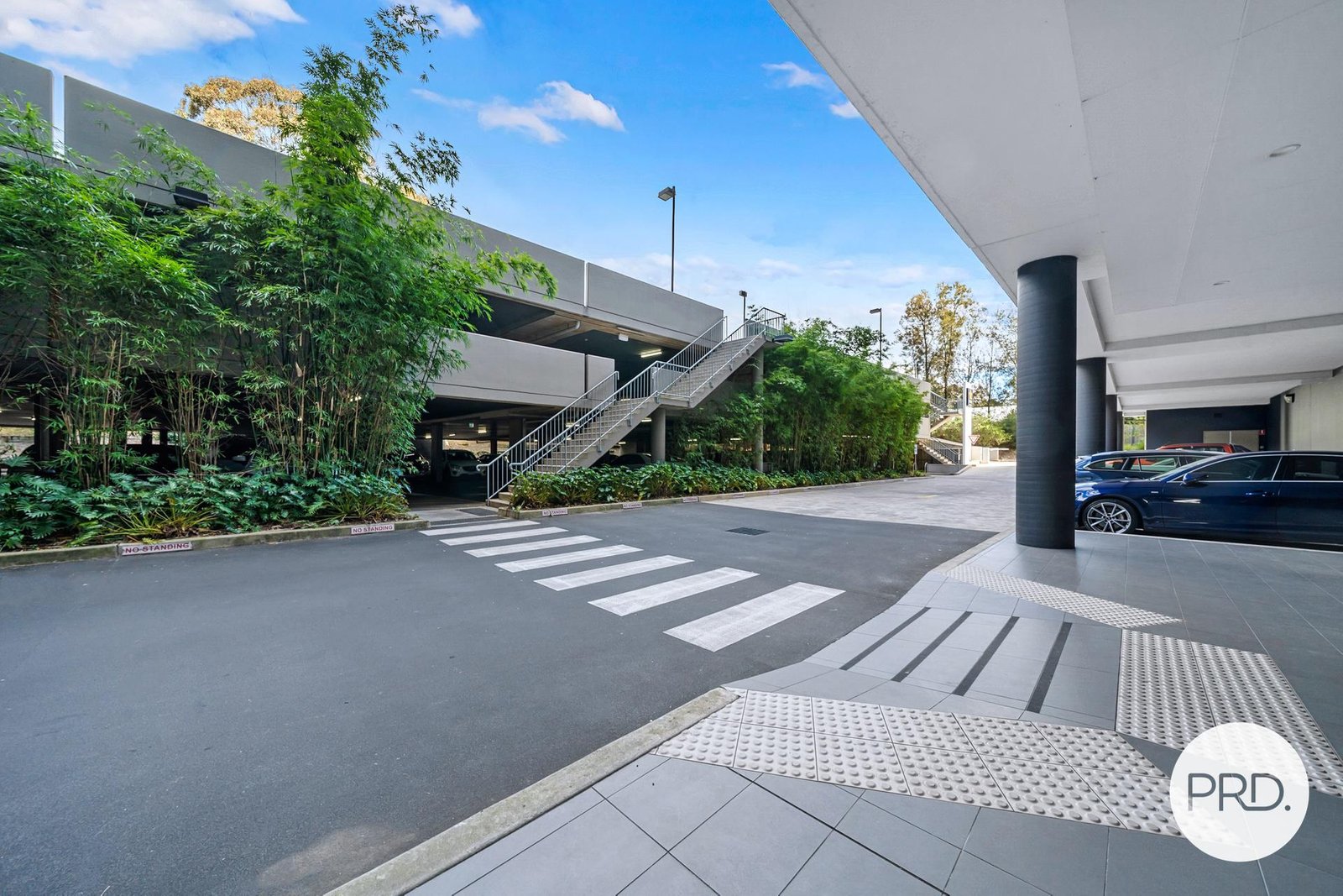 22 Brookhollow Avenue NORWEST 14