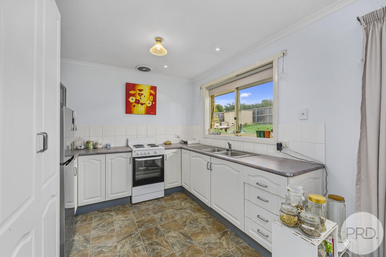 22 Brookston Drive MORNINGTON 9