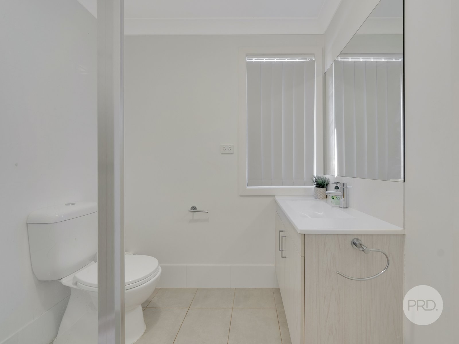 22 Bursill Place BARDIA 8