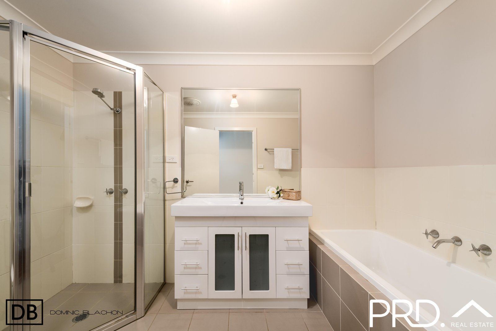 22 Cammarlie Street PANANIA 5