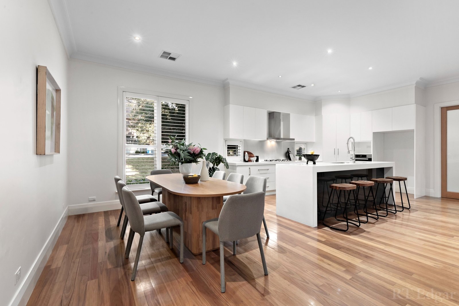 Real Estate and Property in 22 Carrington Street, Balwyn North, VIC