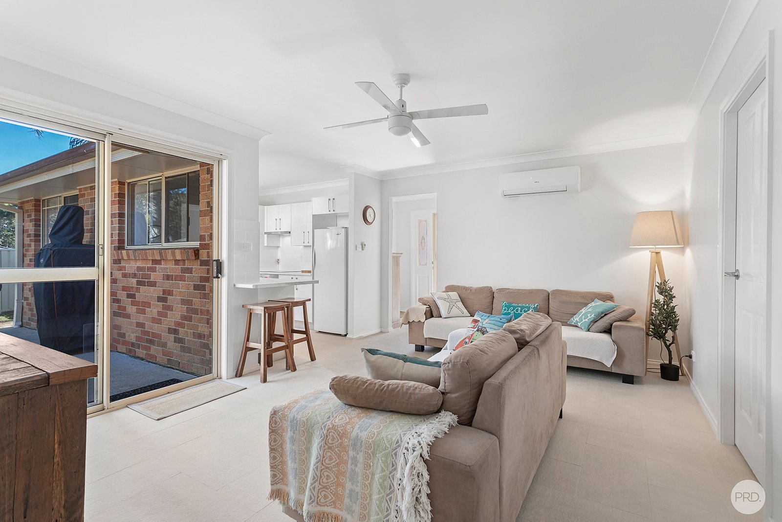 22 Castaway Close BOAT HARBOUR 4