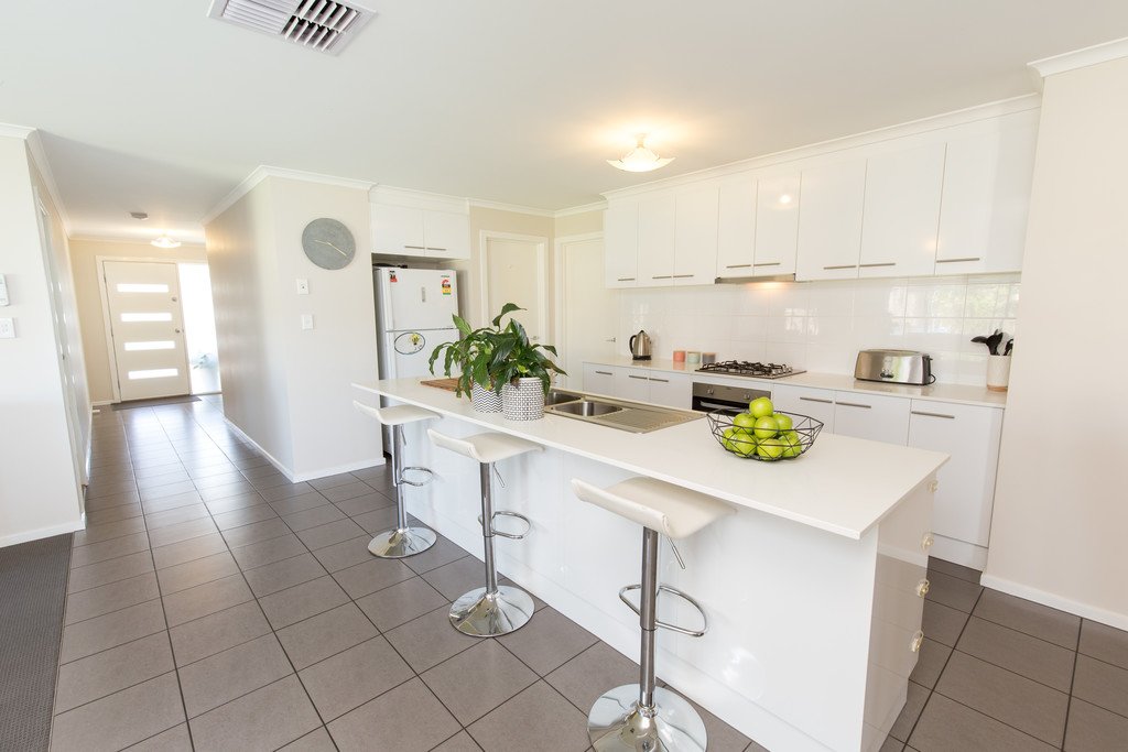 22 Casuarina Way BURONGA 4