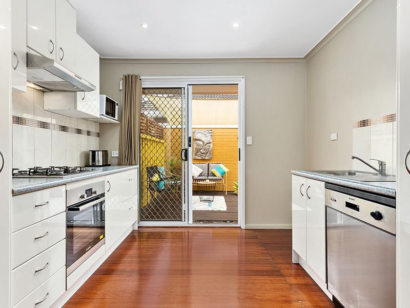 Gallery: 22 Chaprowe Court