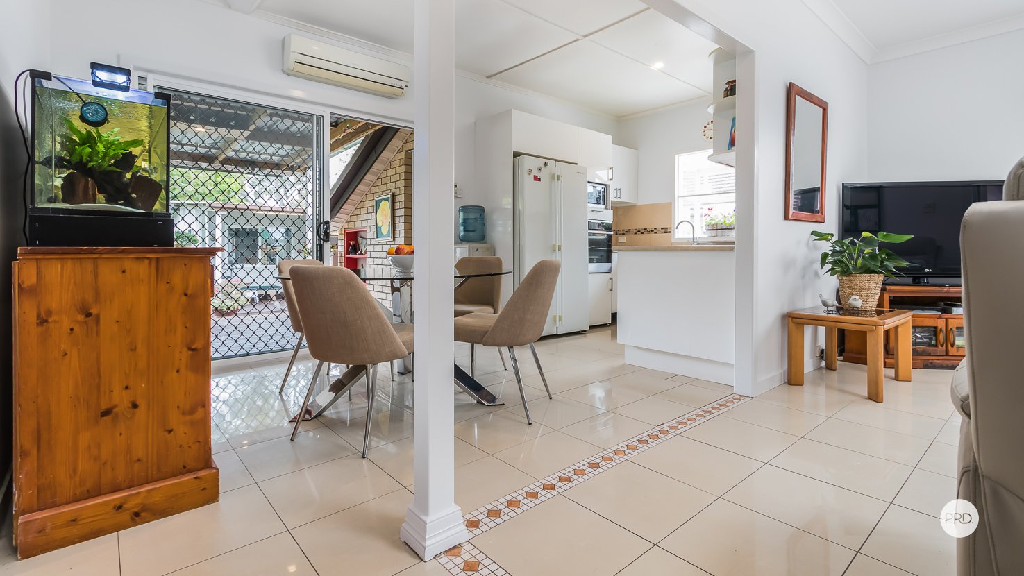 22 CHESNEY Street CARINA 22