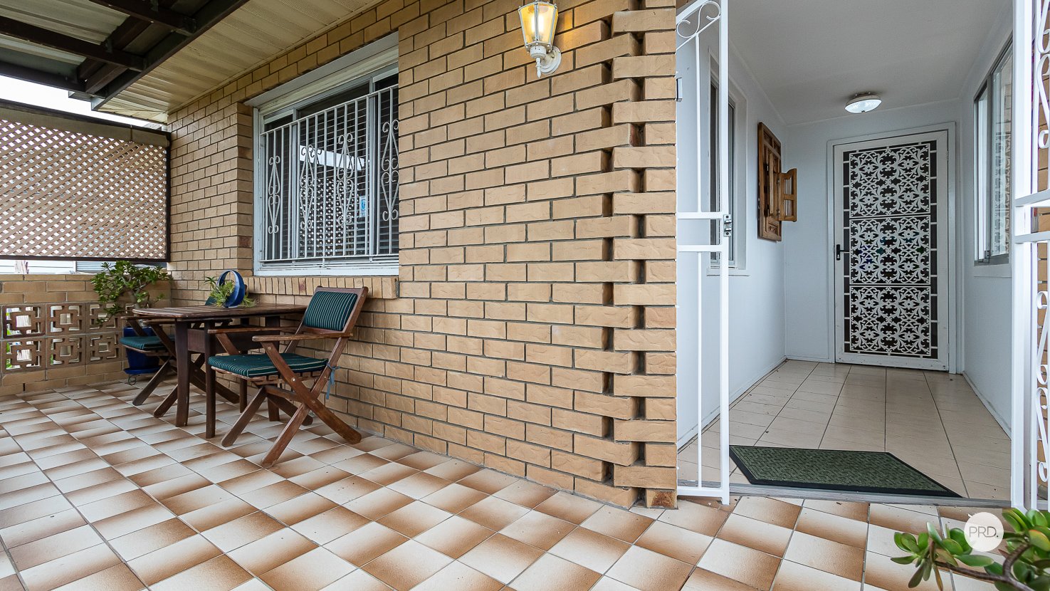 22 CHESNEY Street CARINA 23
