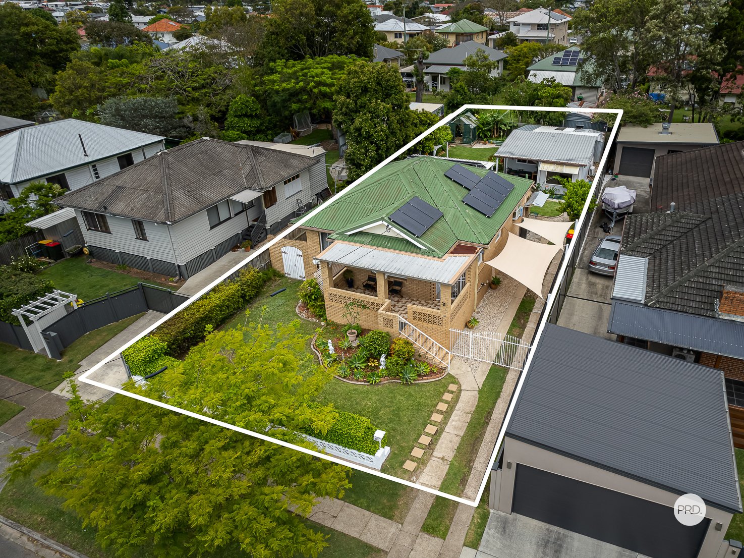 22 CHESNEY Street CARINA 27
