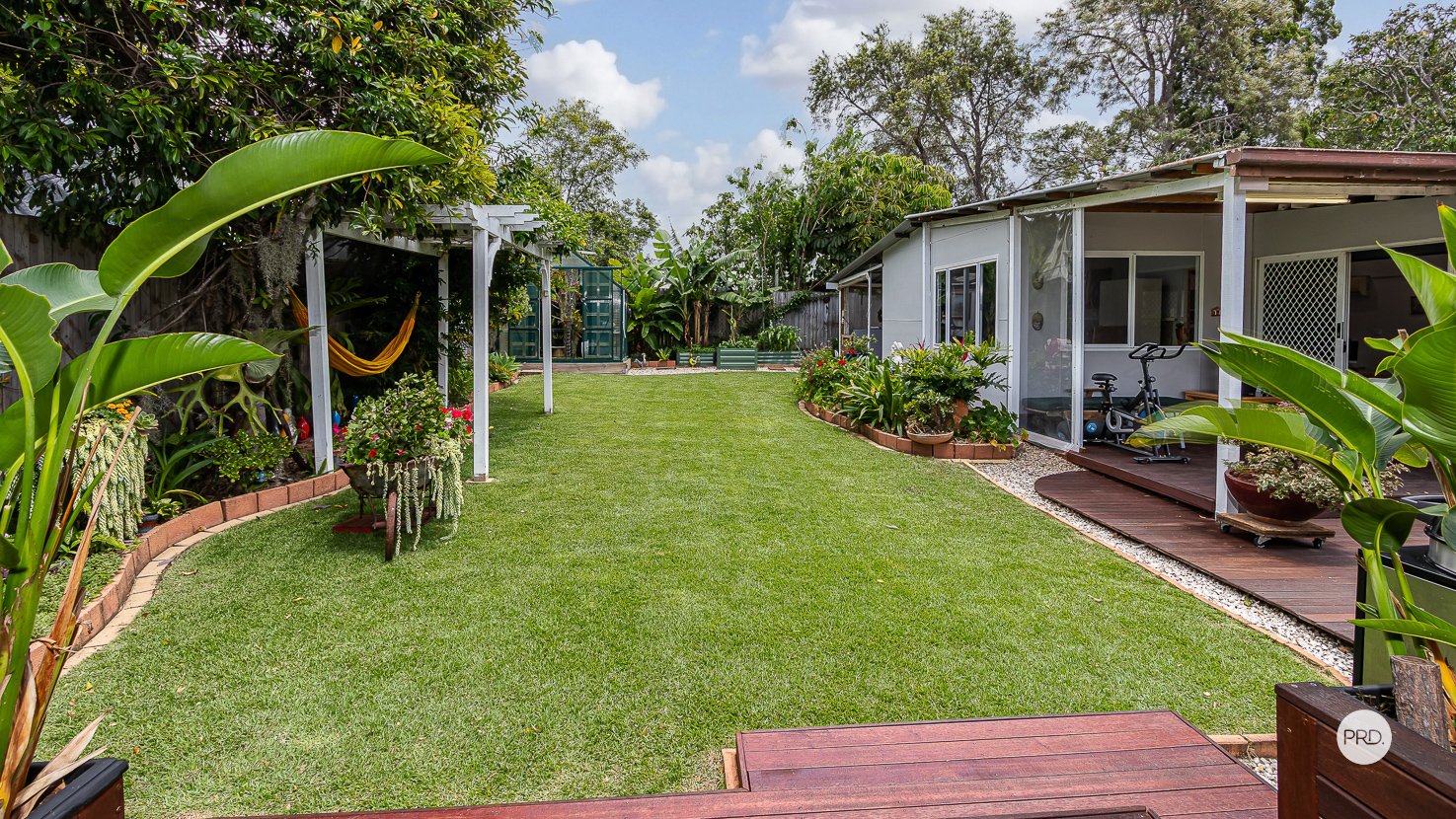 22 CHESNEY Street CARINA 10