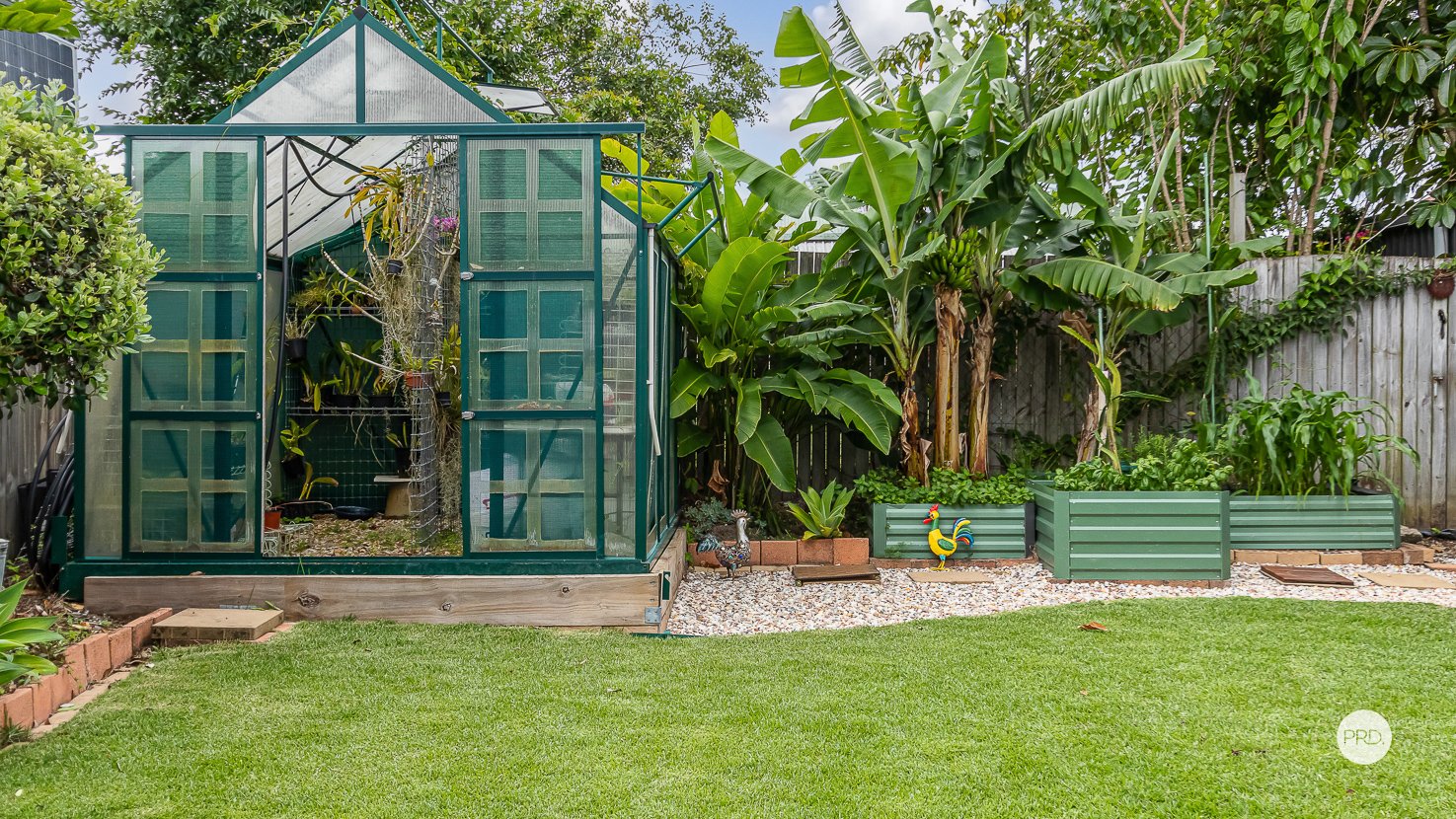 22 CHESNEY Street CARINA 21