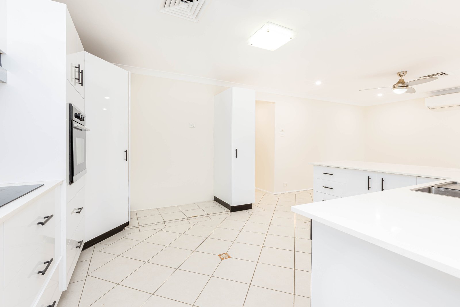 22 Chichester Avenue TARRO 9