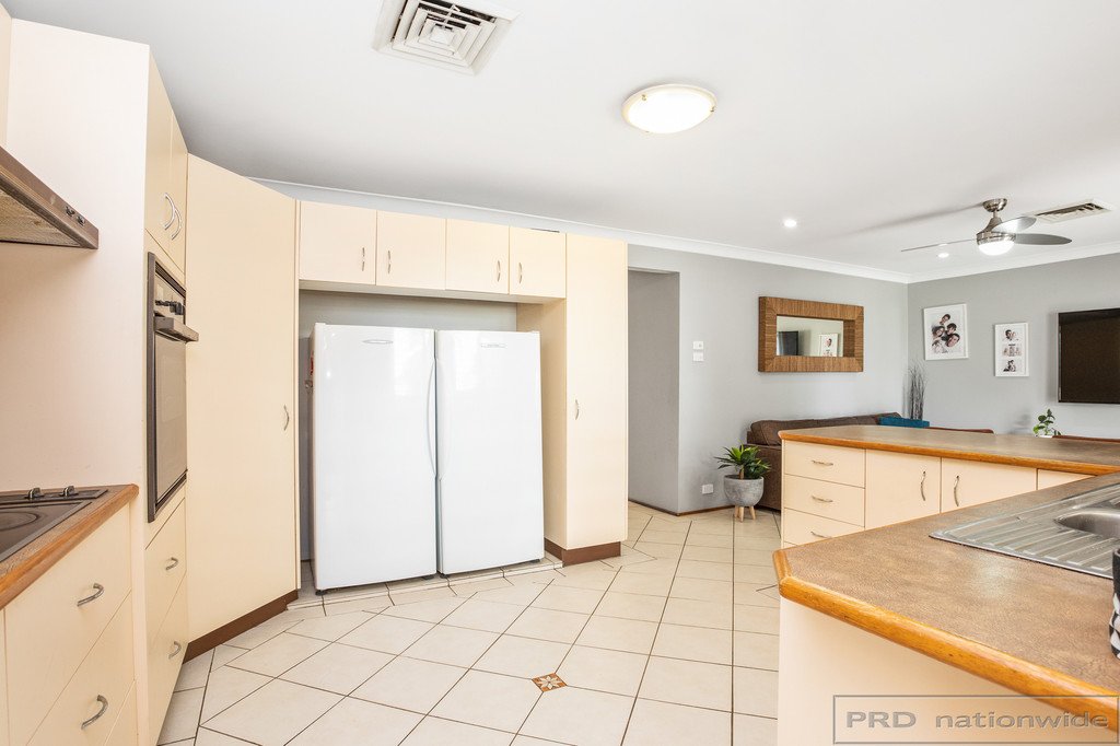 22 Chichester Avenue TARRO 7
