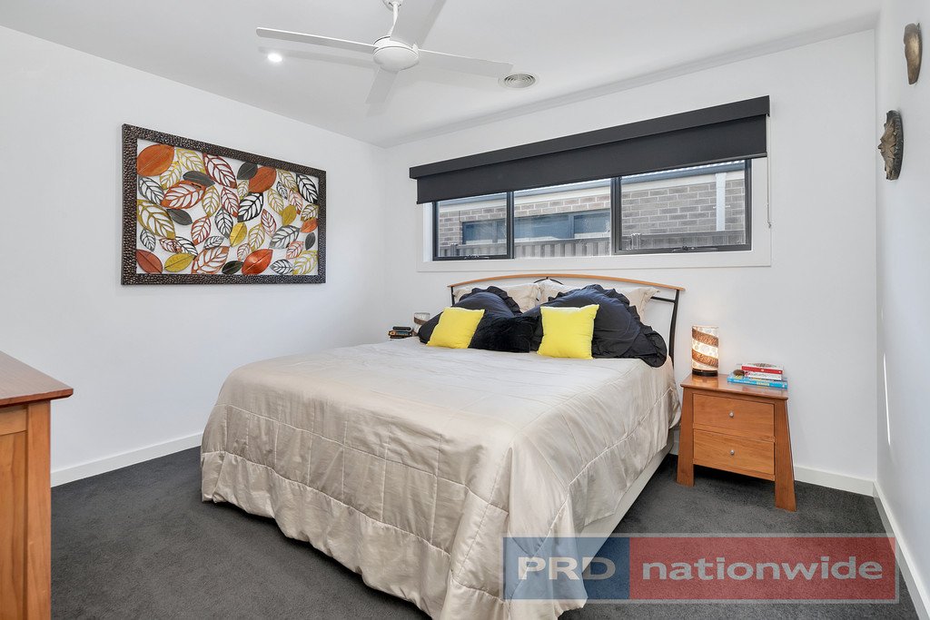 22 Cinnamon Drive LAKE GARDENS 9