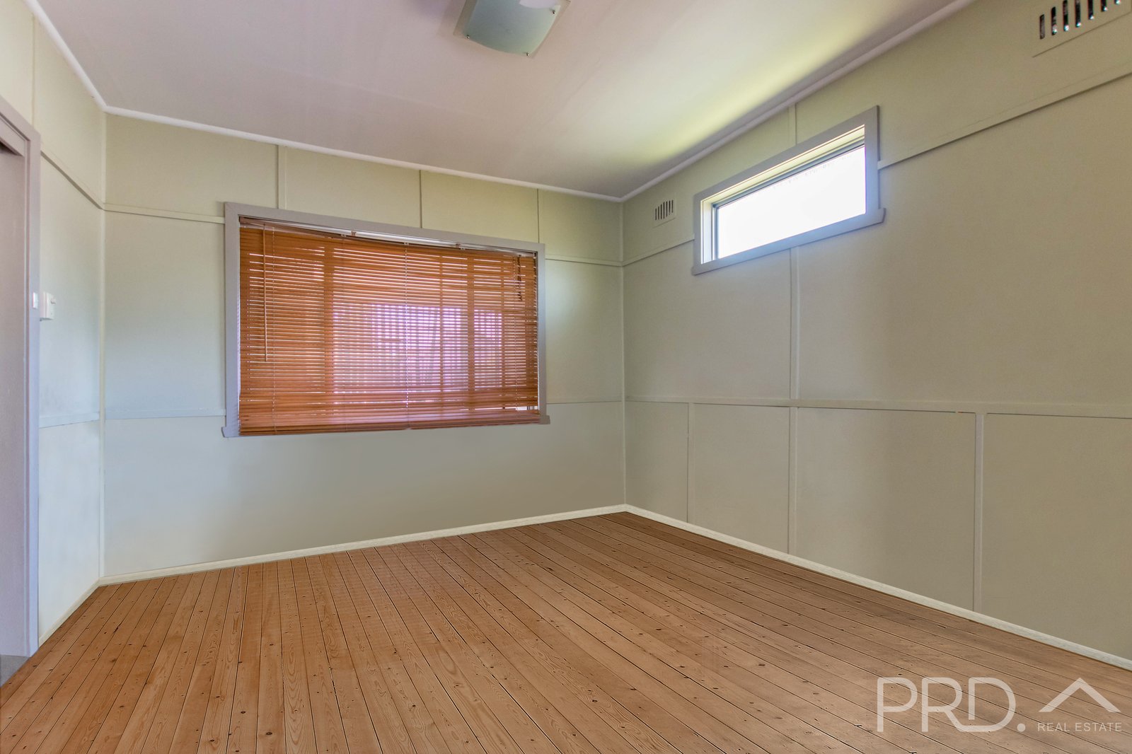 22 Clarke Street TUMUT 3