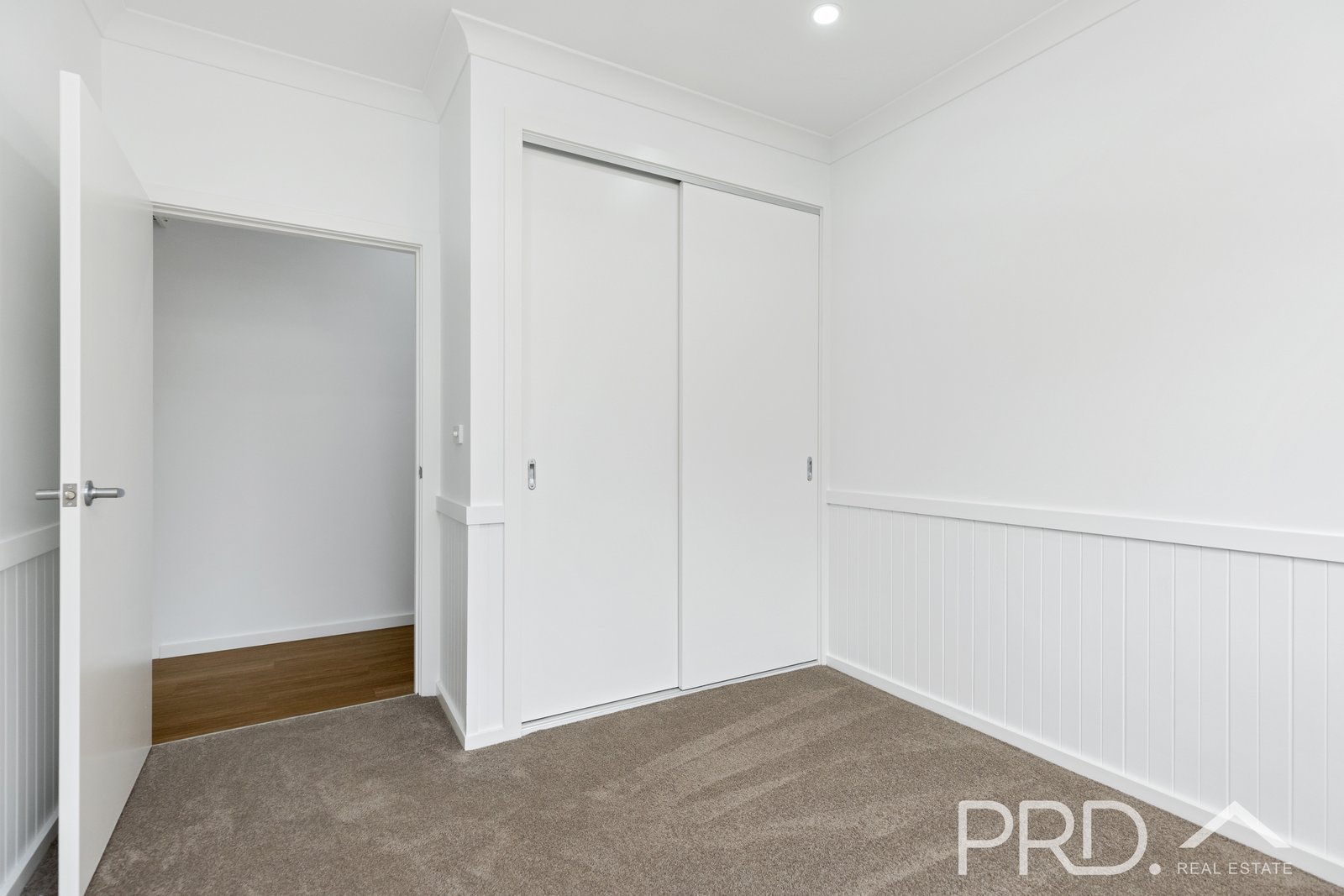 22 Clarke Street TUMUT 9