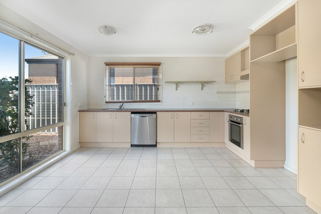 22 Clifton Street DELACOMBE 2