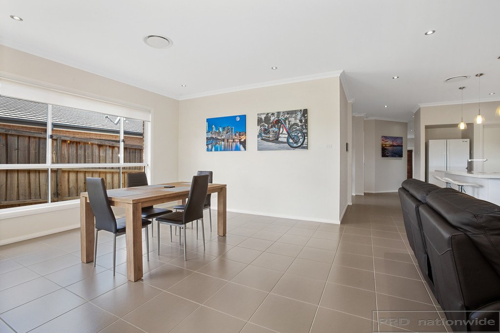 22 Cockatoo Ridge ABERGLASSLYN 4