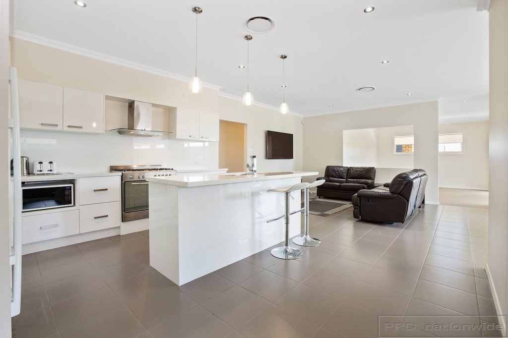 22 Cockatoo Ridge ABERGLASSLYN 5