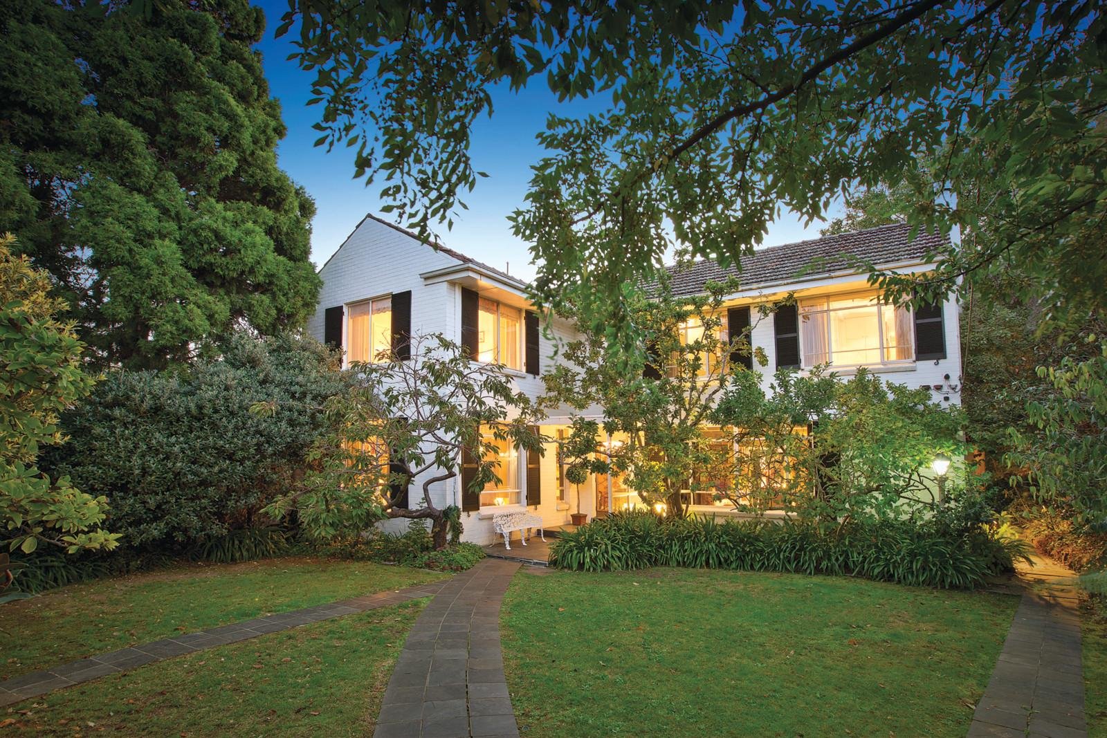 22 Cole Court, Toorak, VIC