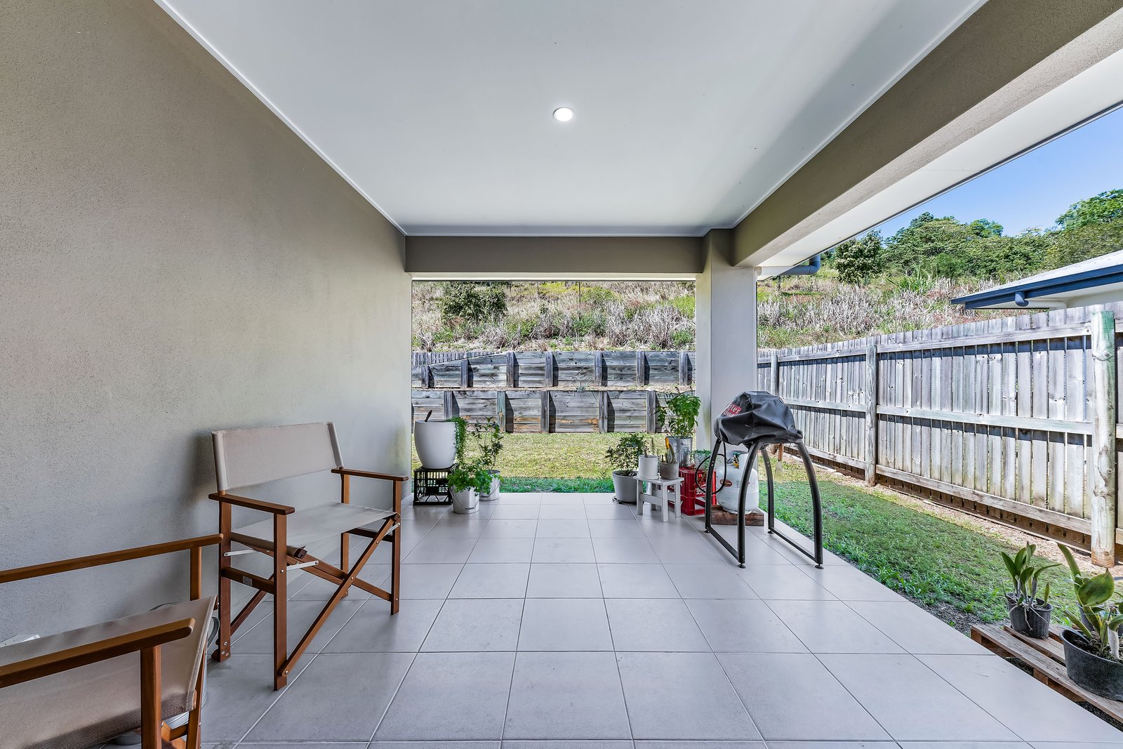 22 Companion Way CANNONVALE 3