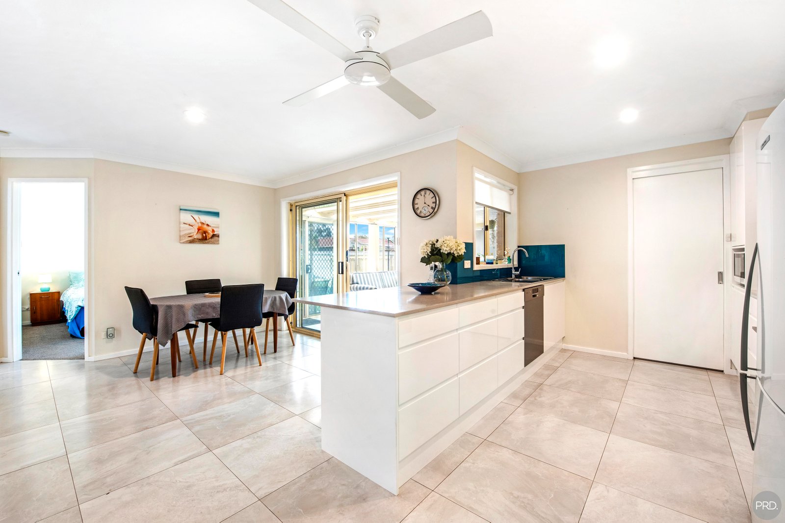 22 Compass Close SALAMANDER BAY 3