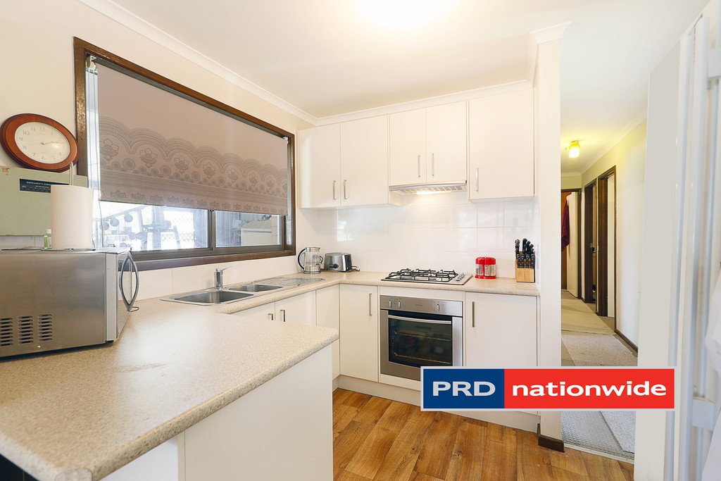 22 Corndew Crescent WERRINGTON DOWNS 4