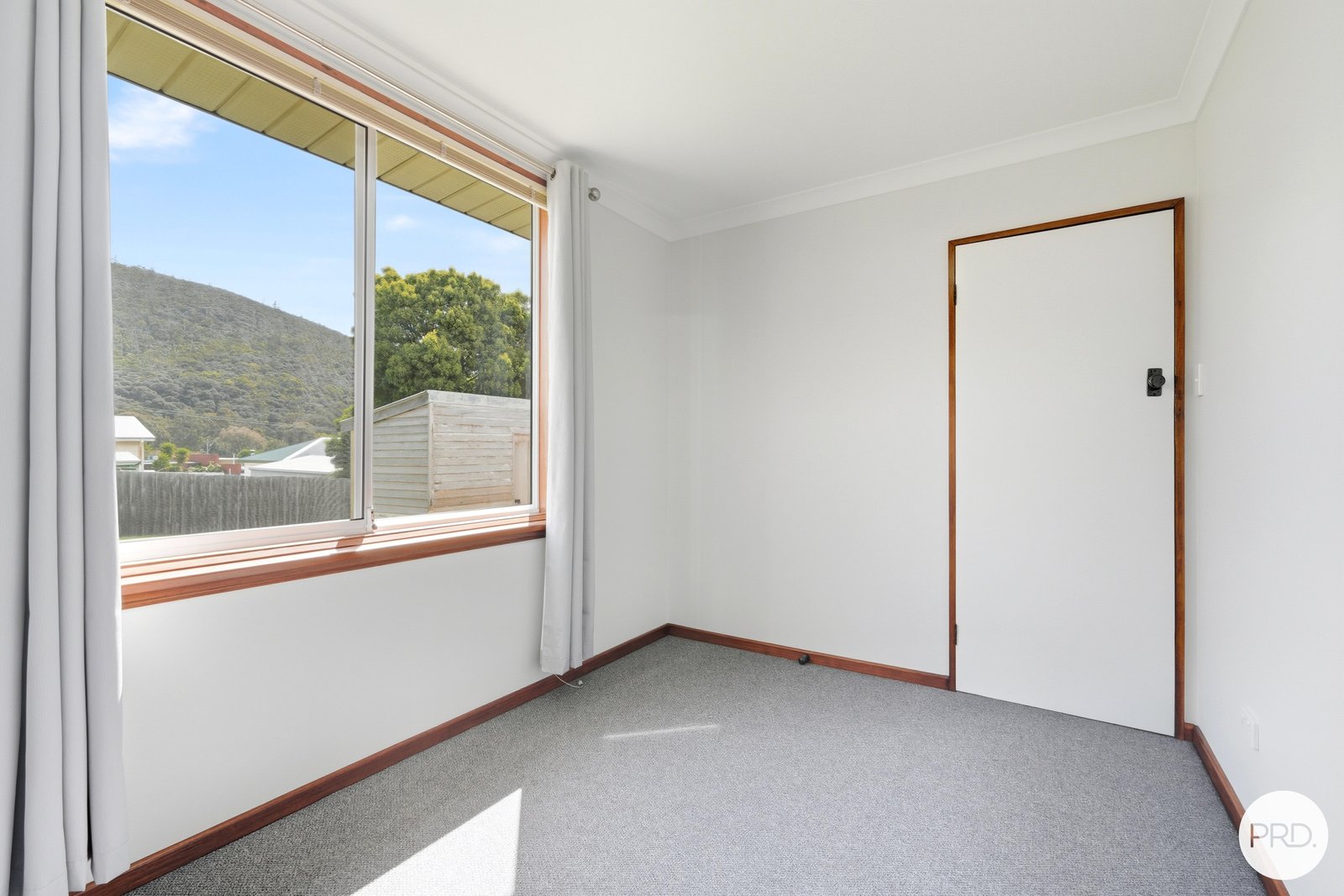 22 Corranga Drive CHIGWELL 23