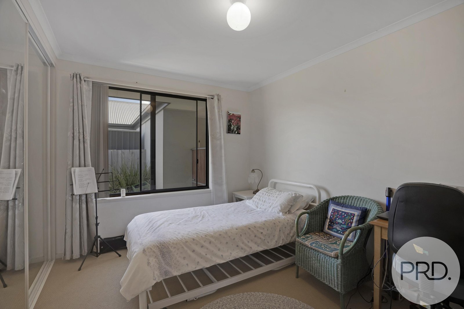 2/2 Cottage Road KINGSTON 10