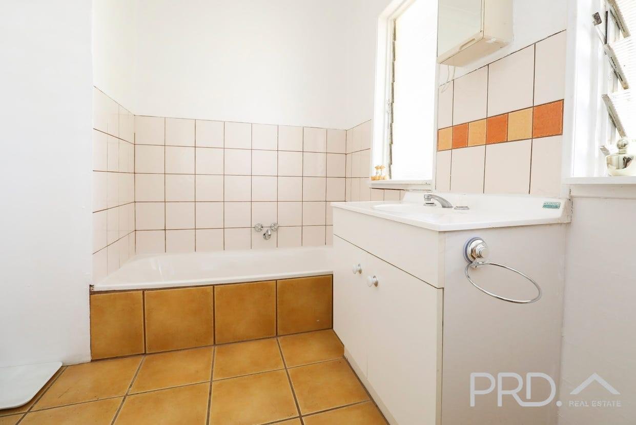 22 Cowanna Avenue YELTA 12