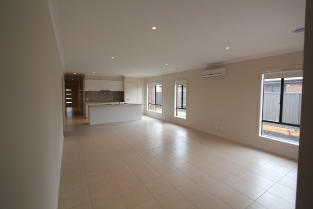 22 Craven Street Lucas 5