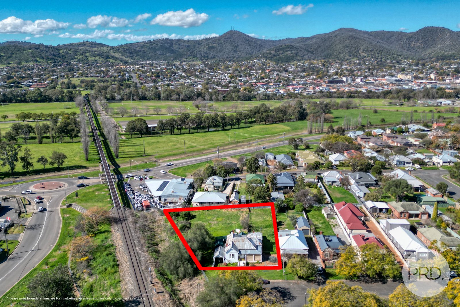 22 Crown Street TAMWORTH 3