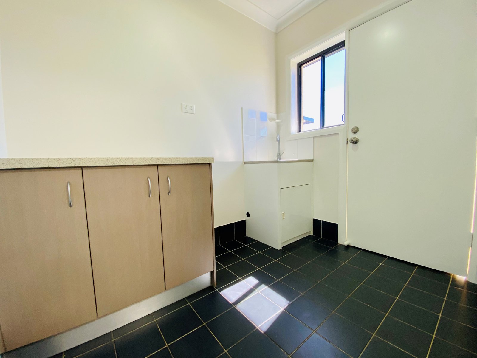 22 Cunningham Street TAMWORTH 13