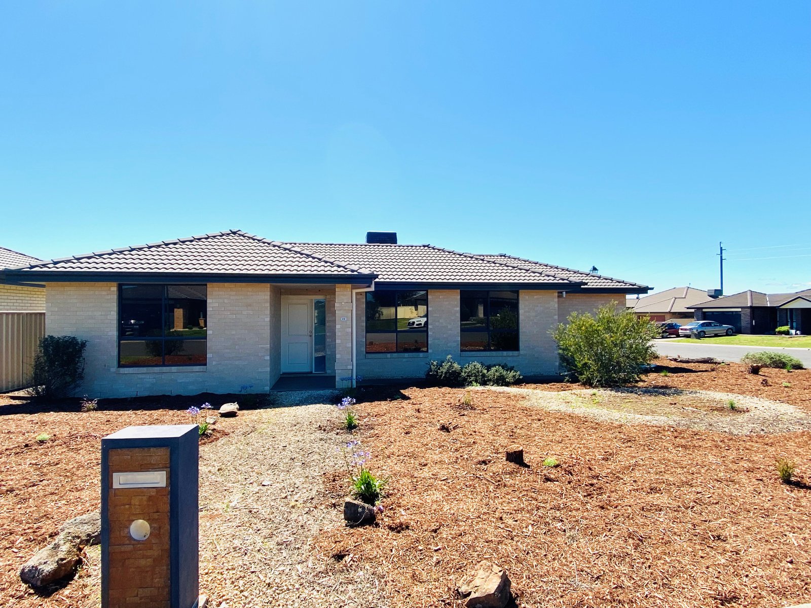 22 Cunningham Street TAMWORTH 1